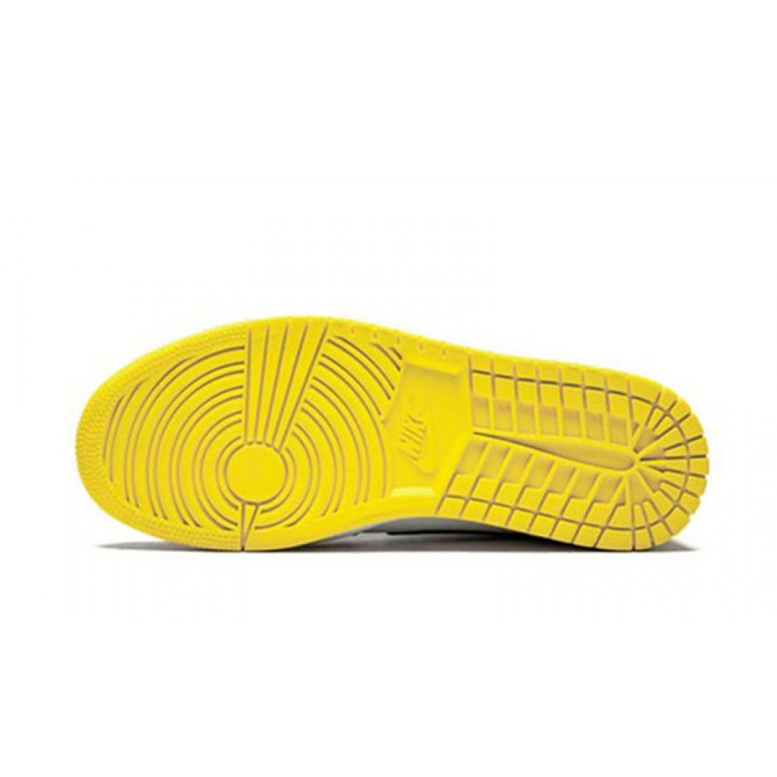 Jordans-1-mid-yellow-toe_1019-1100x1100w.jpg